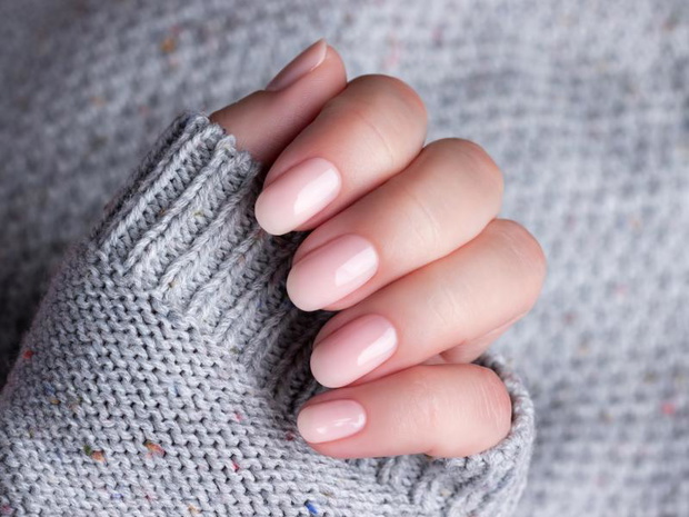 manicure-bubble-bath-2525301-7df99ff