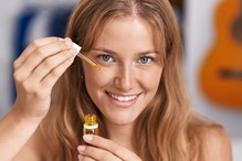 Najlepsze serum z witaminą C na wiosnę z Hebe
