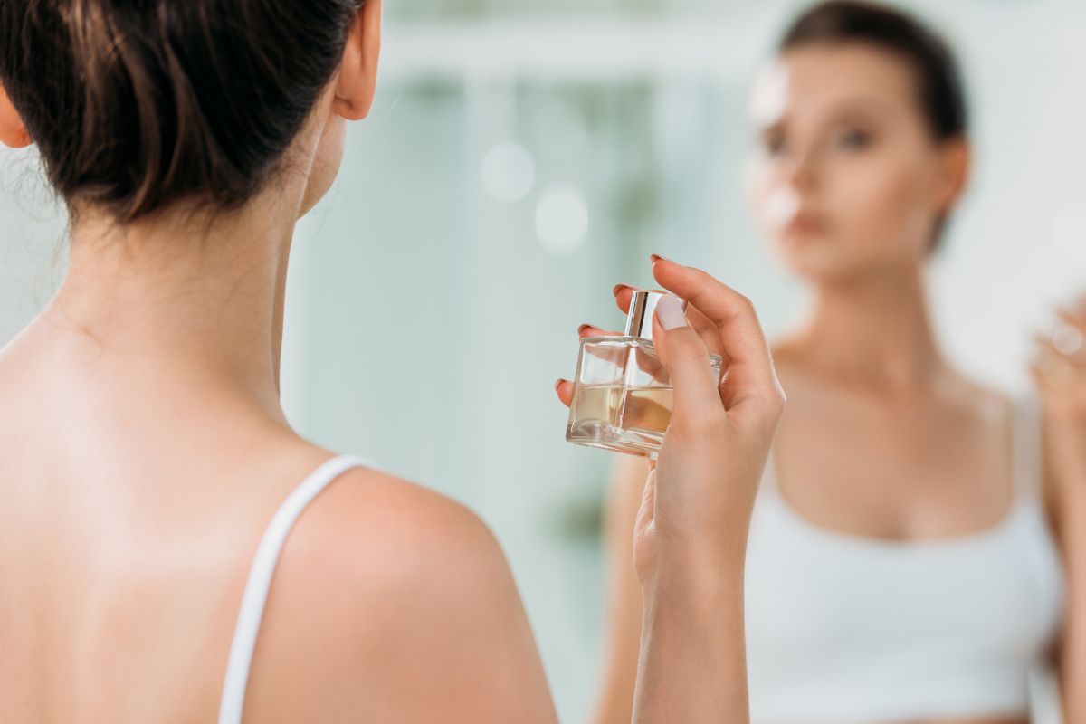 perfumy z nutami goździków
