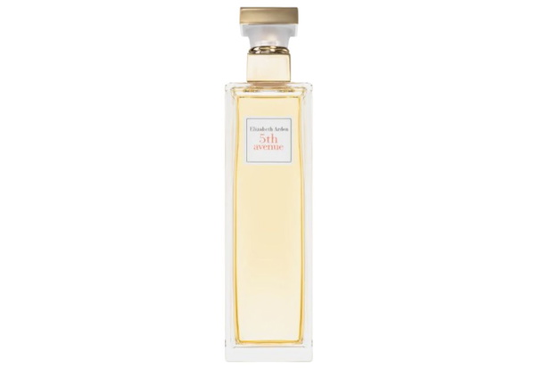 perfumy z nutami goździków Elizabeth Arden 5th Avenue