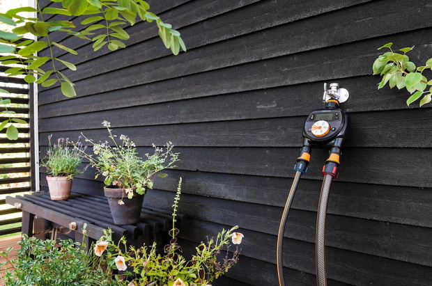 zraszacz-fiskars-2499334-dbb0bb7
