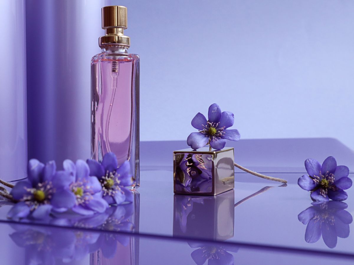 perfumy o zapachu fiołka