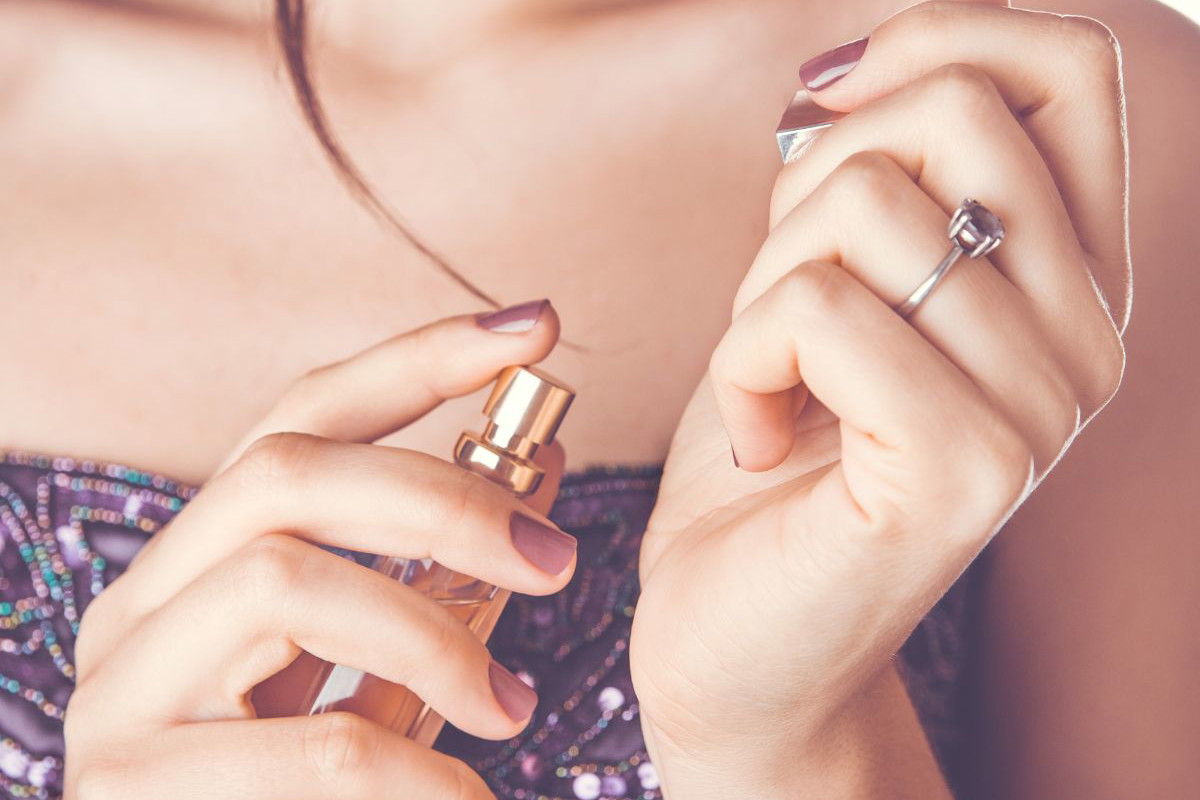 perfumy z nutą fiołka w promocji