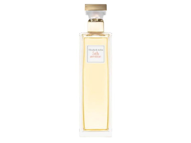 perfumy-o-zapachu-brzoskwini-elisabeth-2524330-e5ad8c9