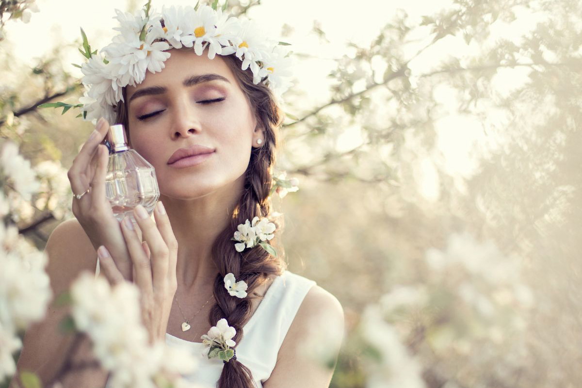 Oto najpiękniejsze perfumy na wiosnę 2025