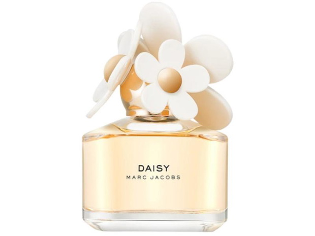 perfumy-o-zapachu-fiolka-daisy-2524467-8fcdd5d
