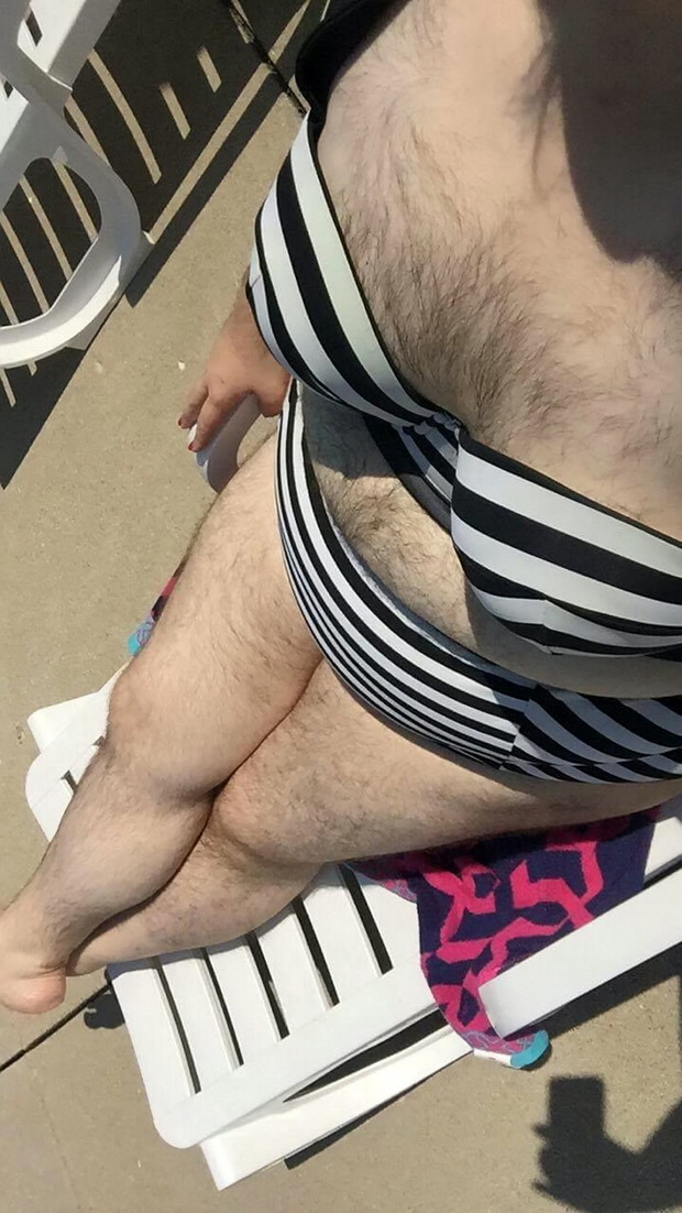 happy-and-hairy-106100-c835221