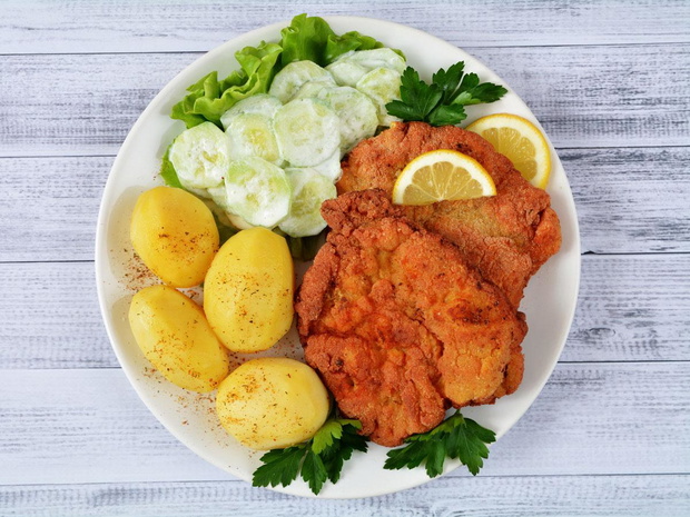 kotlet-schabowy-kcal-jpg-2502918-e19bb54