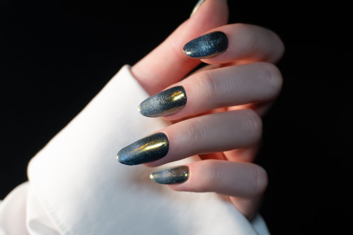 cat eye nails