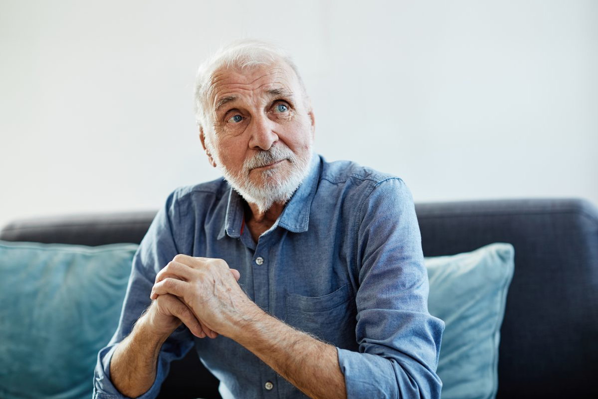 portrait senior man elderly old retirement mature