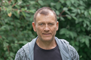 smutny mężczyzna