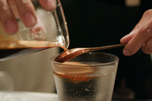 Espresso tonic z truskawkami to hit lata 2025