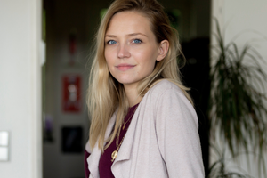 pewna siebie kobieta