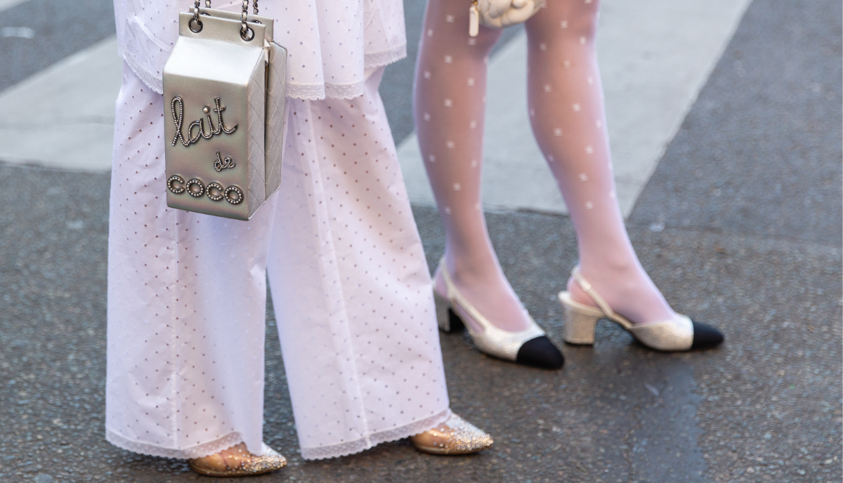 Buty jak kultowe Chanel na wyprzedaży w CCC za 83,99 zł