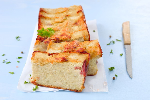 babka ziemniaczana ze skwarkami