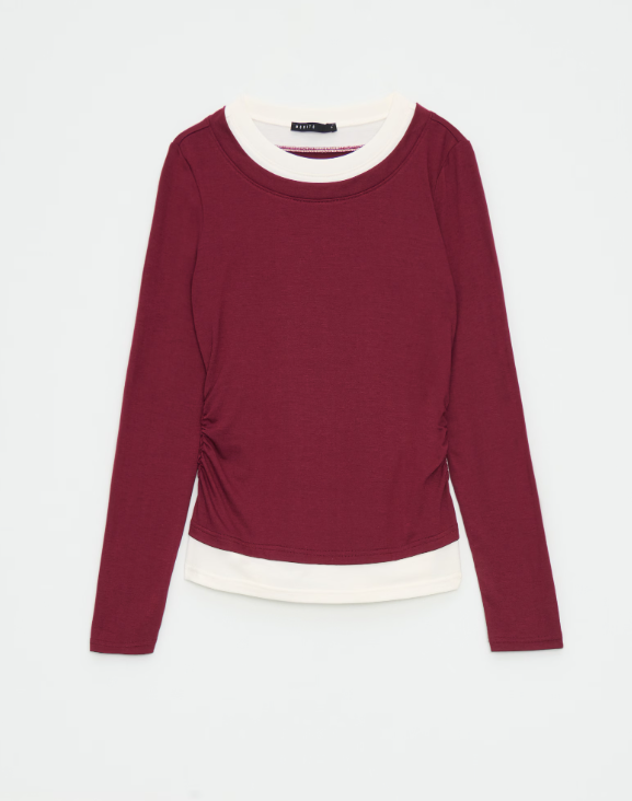 Buraczkowy longsleeve za 49,99 zł z Mohito