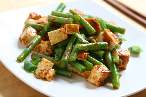 Fasolka szparagowa z tofu