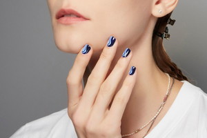 navy nails