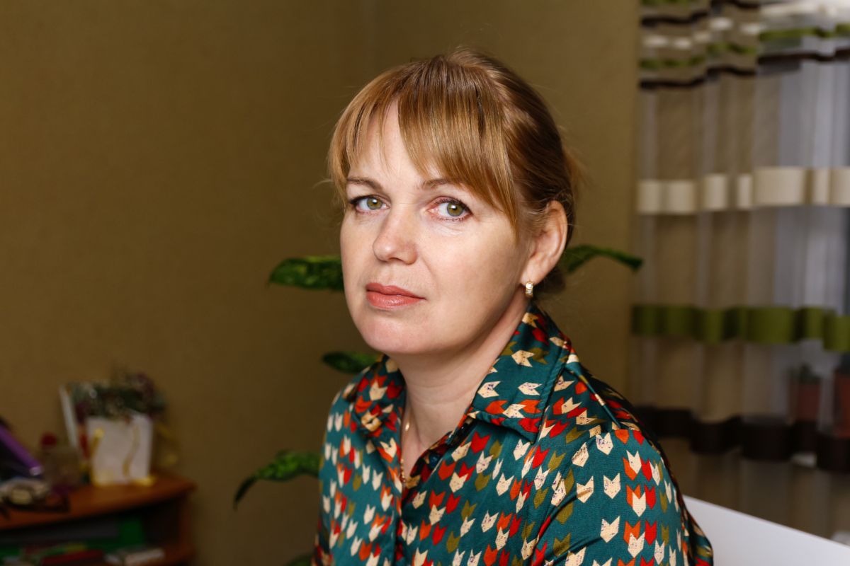 zmartwiona kobieta