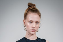 Modelka w czasie pokazu