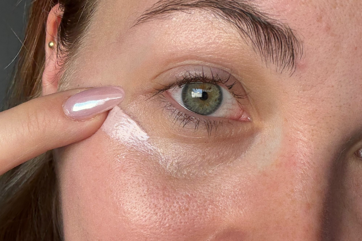 Testuję serum pod oczy Veoli Botanica
