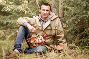 Przyniosłem do domu koszyk pełen borowików
