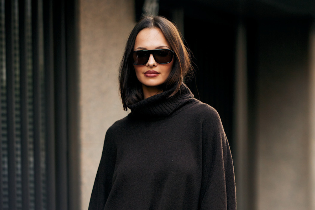 Czekoladowy sweter z Mango odmładza