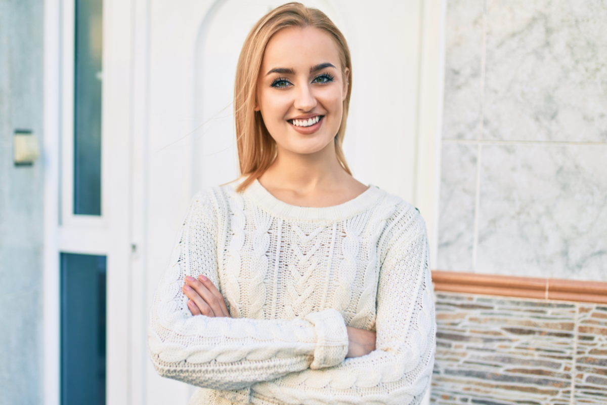 pewna siebie kobieta