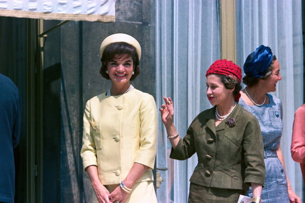 Elegancki żakiet Jackie Kennedy