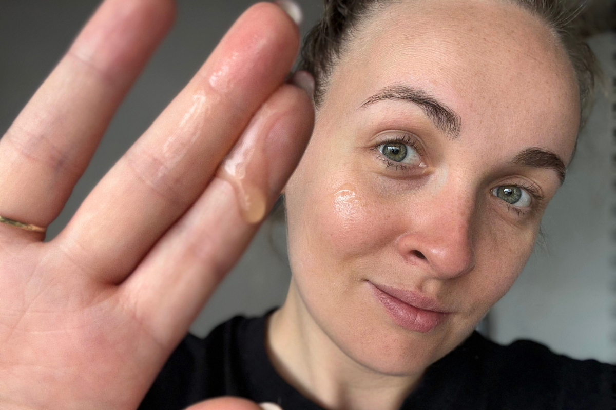Testuję peeling enzymatyczny z witaminą C+E od Lirene