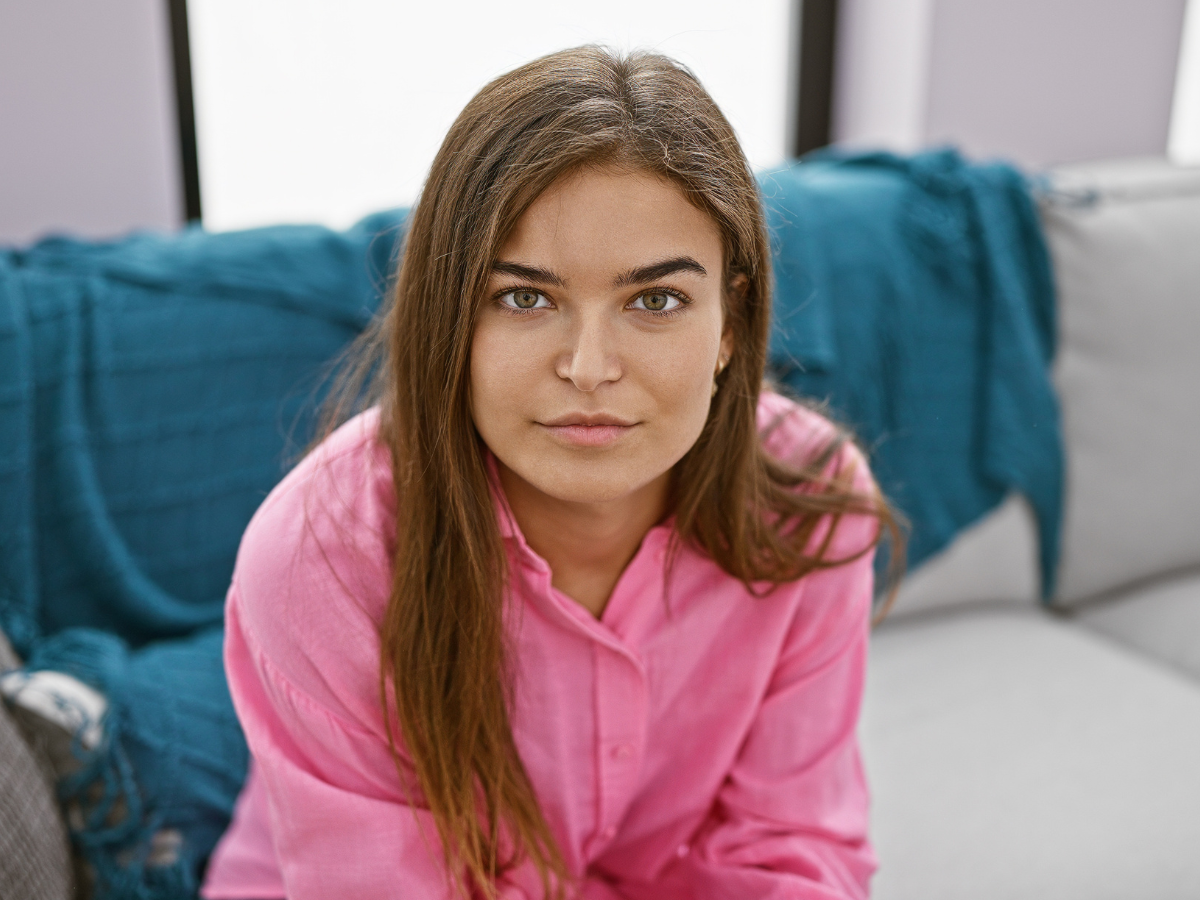 zaskoczona kobieta