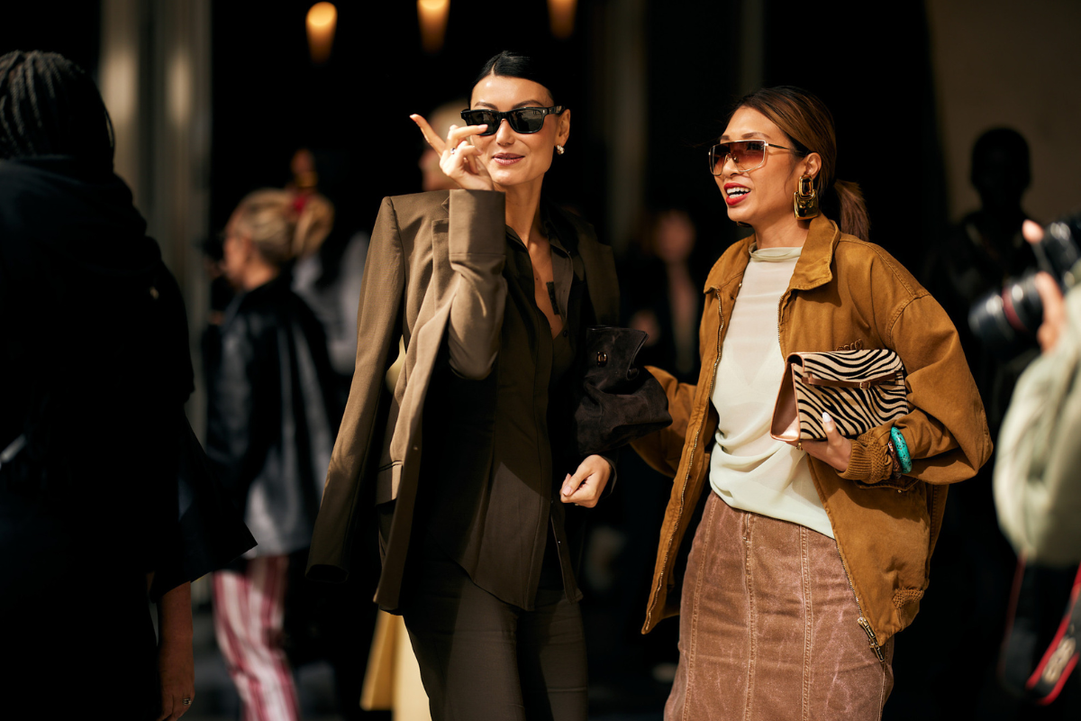 Kurtka zamszowa Zara – retro styl z lat 60. za 149 zł
