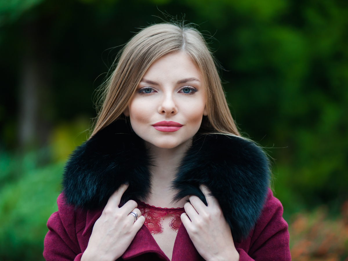 pewna siebie kobieta