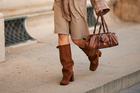 Slouchy boots to najmodniejszy model butów jesień-zima 20252026