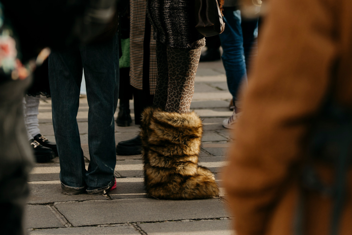Śniegowce Pull&Bear w stylu après ski – hit zimy 2025 za 299 zł