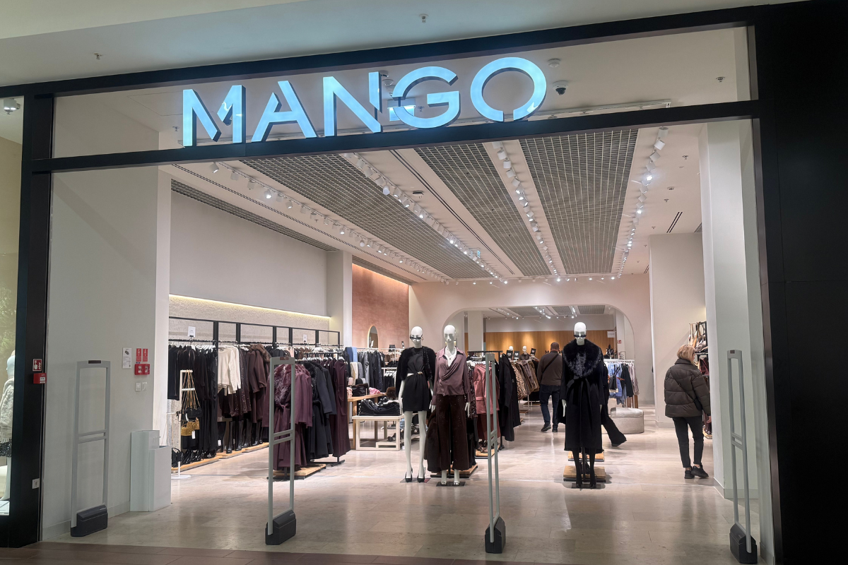 Sweter 100% kaszmir w Mango – luksusowy hit z wyprzedaży w 5 kolorach