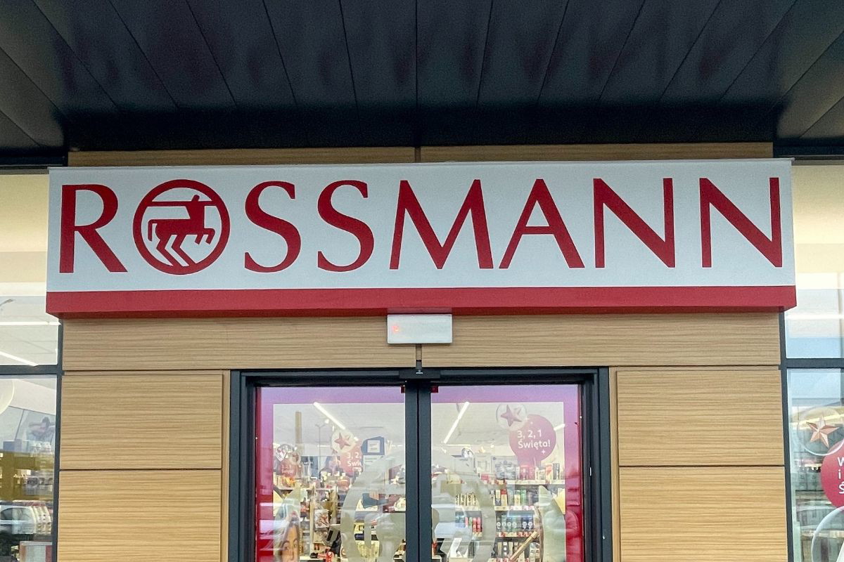 Peptydowy krem na zmarszczki z Rossmanna