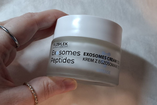 Floslek Exosomes Cream 7.5 w wersji Intense