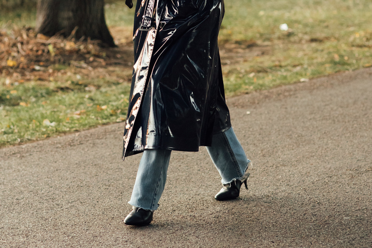 Ragged Flare Jeans z Zary jak z 2026 - ideał na wiosnę 2026