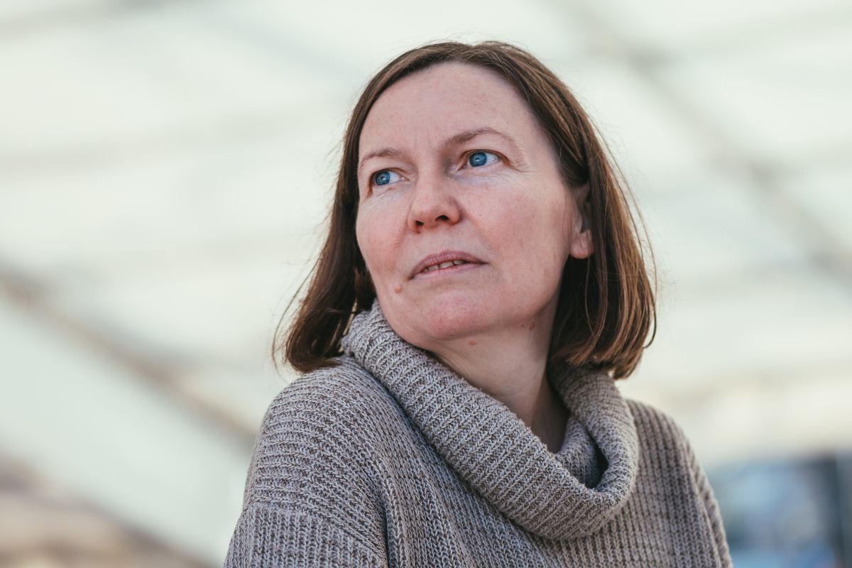 zmartwiona kobieta