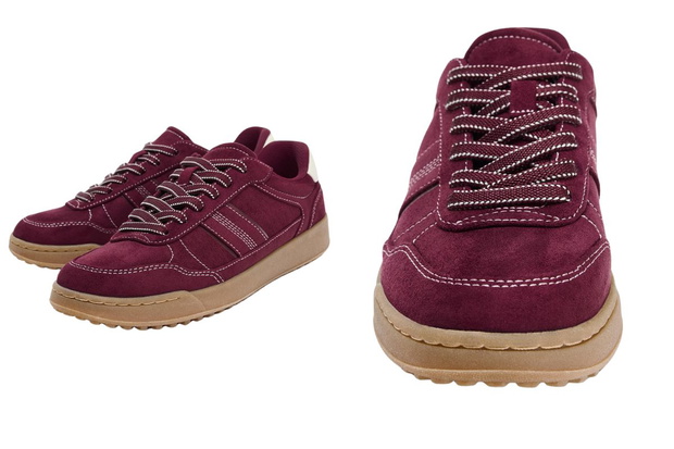 Burgundowe sneakersy z Zary