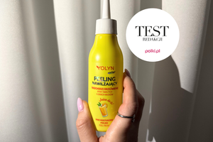 Testuję nawilżająco-kojący peeling do skóry głowy Yolyn Wow z Hebe