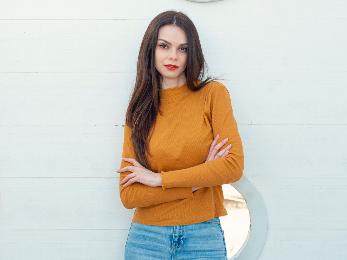 pewna siebie kobieta