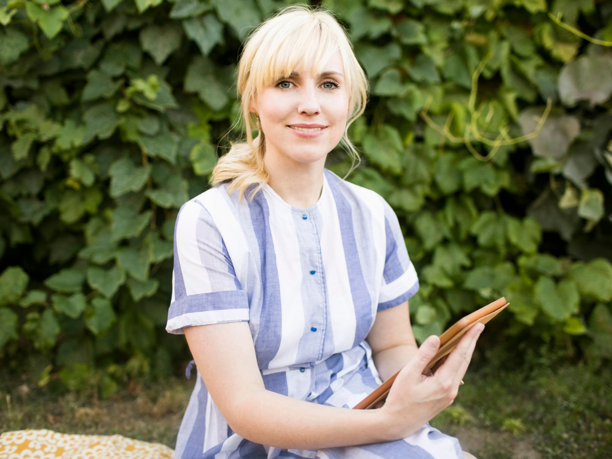 pewna siebie kobieta