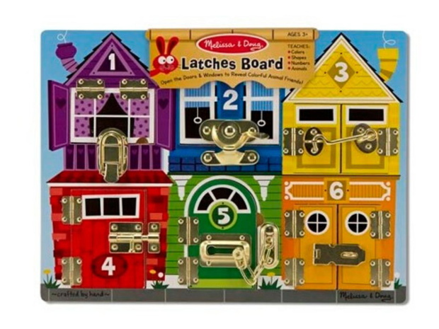 prezent-dla-rocznego-chlopca-zabawka-manuallna-zatrzaski-i-zamki-melissa-doug-2444875-3785876