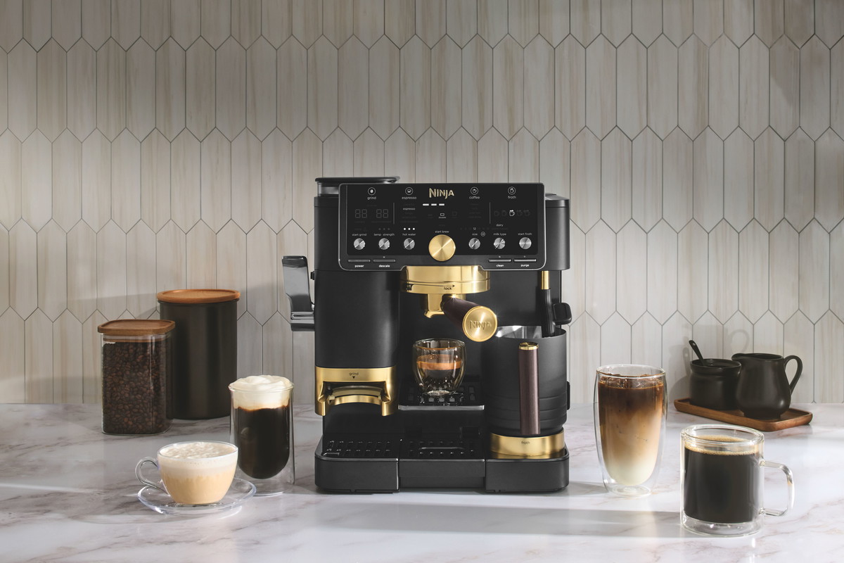 Ninja Luxe Café