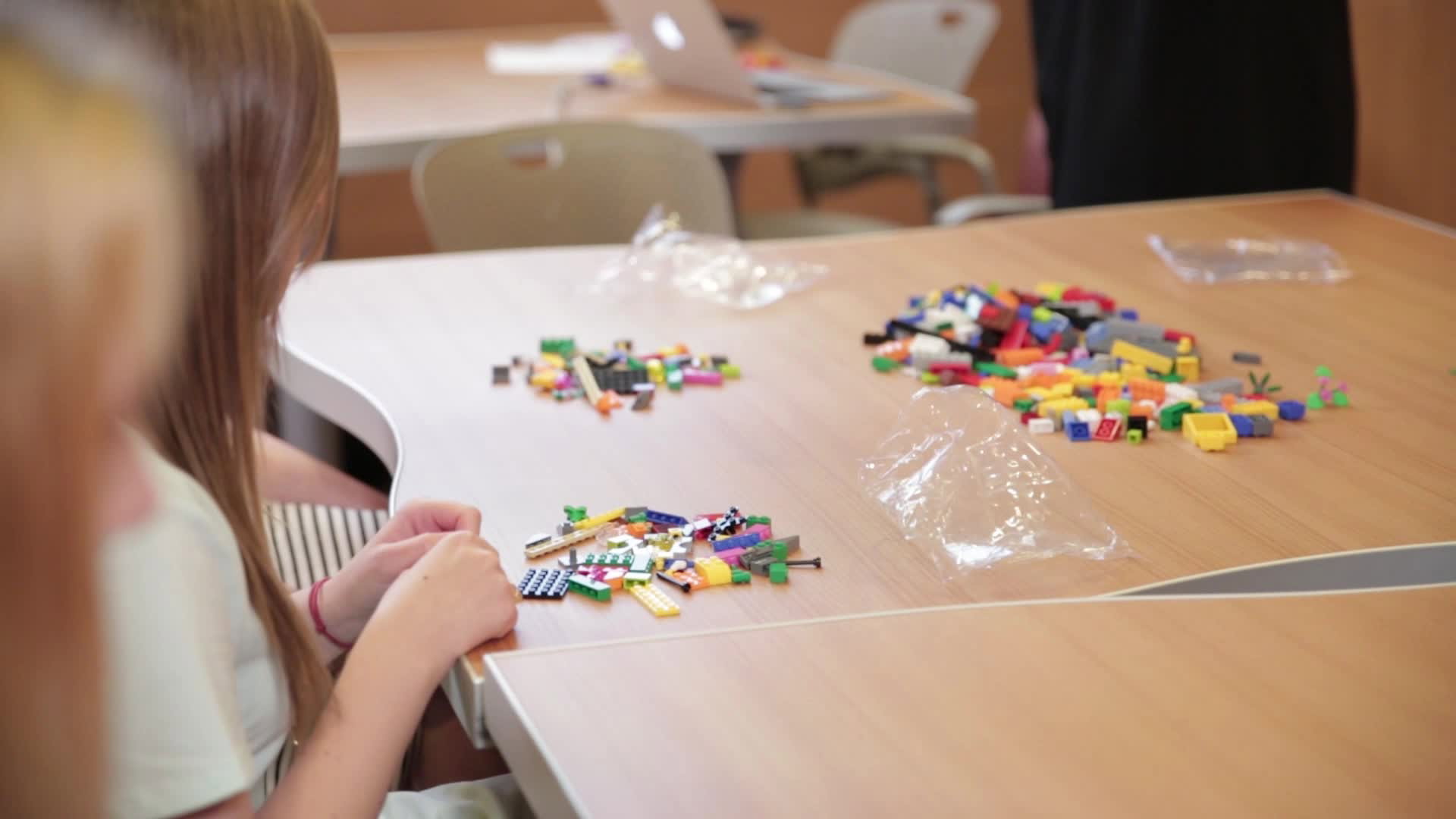 Polki w mieście - coaching za pomocą klocków LEGO