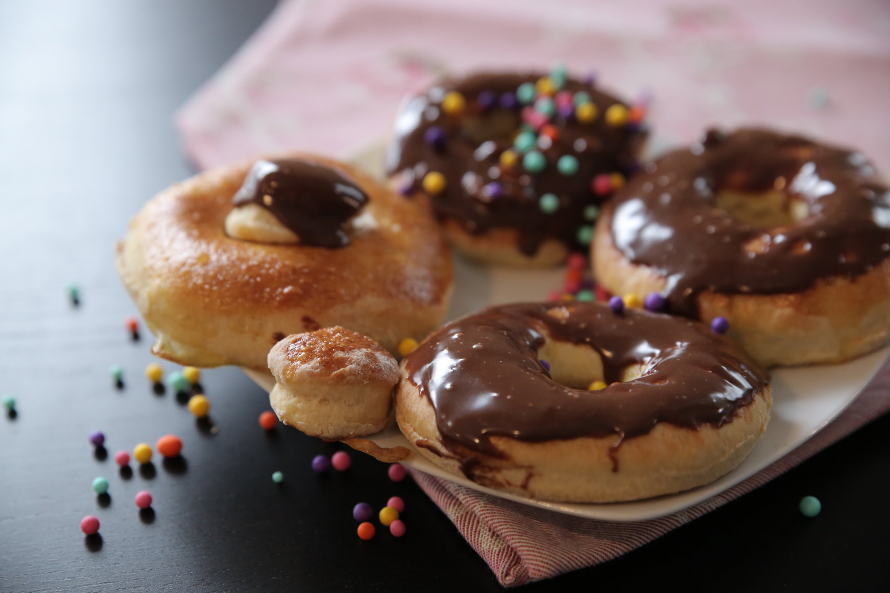 Pączki pieczone z polewą