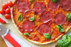 Pizza na cieście bezglutenowym