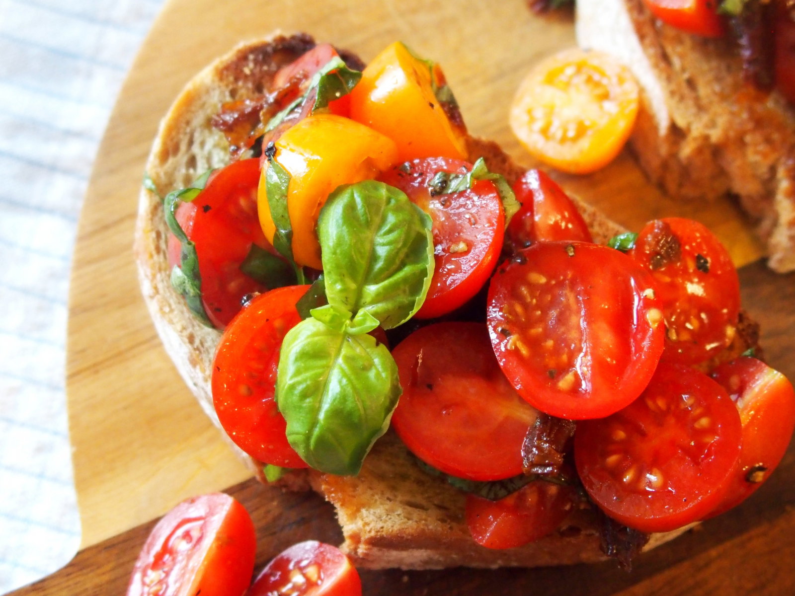 Bruschetta z pomidorami